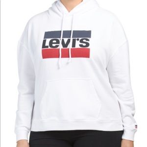 Levi’s hoodie, brand new😃logo front